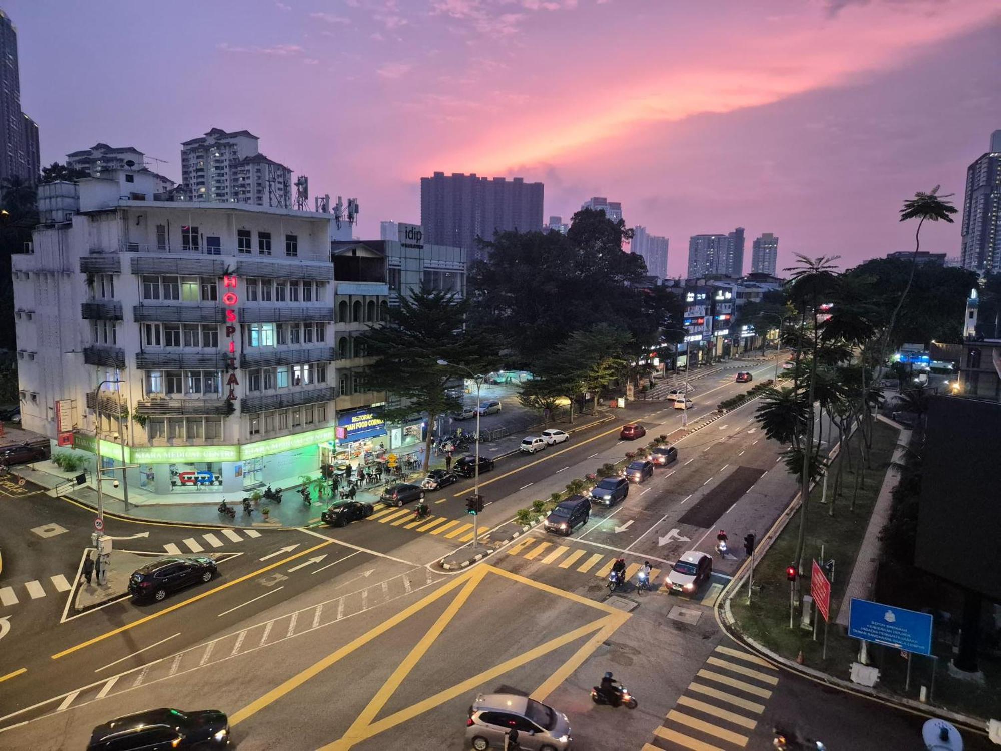 Homigo - Pwtc — Photos 2